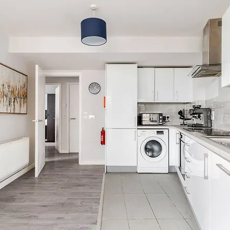 Elegant Dublin Retreat Apartment Balgriffin